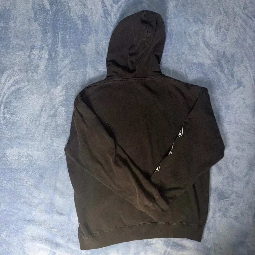 Volcom black hoodie with white logo men size L